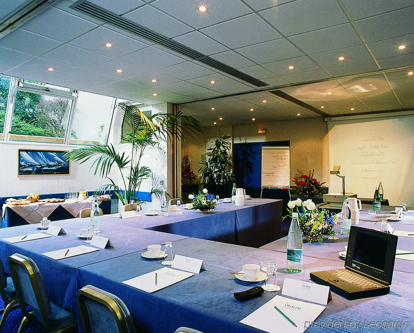 Hotel Paris Boulogne Einrichtungen foto